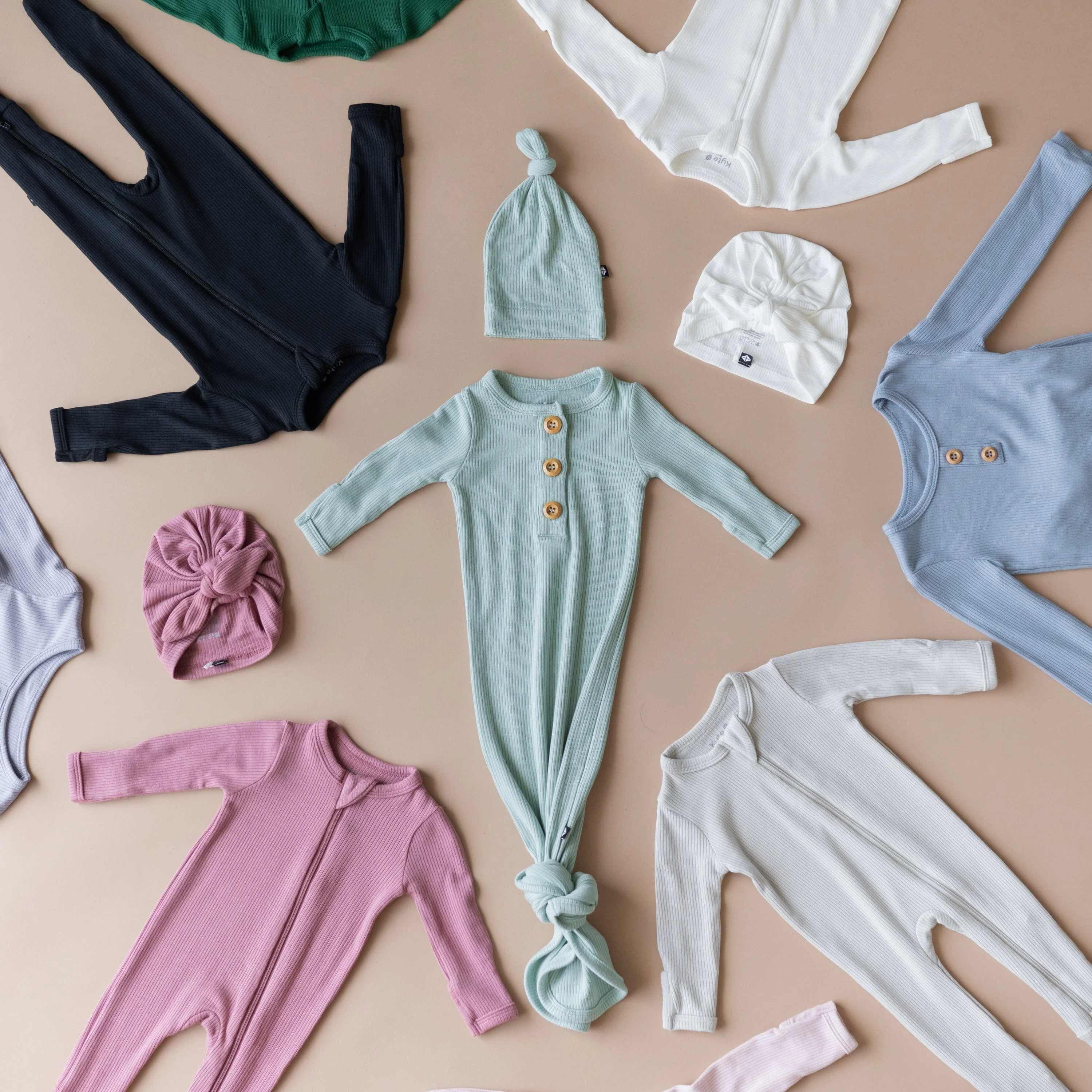 Ribbed Zipper Romper in Oat - Image 4